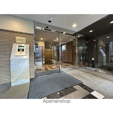 じょうてつドエル・アイム元町の玄関写真