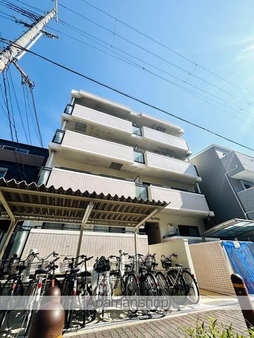 ロイヤルコーポアサヒの外観写真
