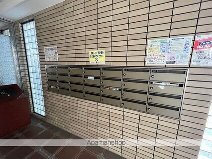 ロイヤルアネックス宮西[1K/20m2]の共用部1