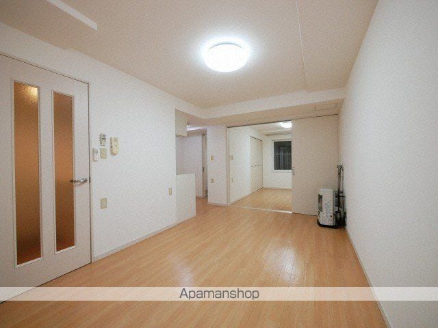 ウエストコート福住の内装写真