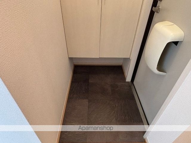 ラヴィアンローズ B棟の内装写真