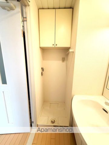 フローリッシュ広呂原の内装写真