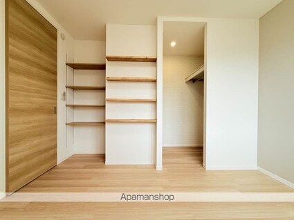 ラプラスゆう[2DK/44.23m2]の収納