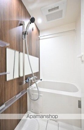 ＧＲＡＮＳＩＴＥ　ＮＡＫＡＭＥＧＵＲＯ[1K/26.27m2]のバス