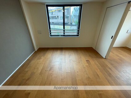 ＣＲＥＡＴＩＦ池袋[2LDK/47.4m2]のリビング・居間