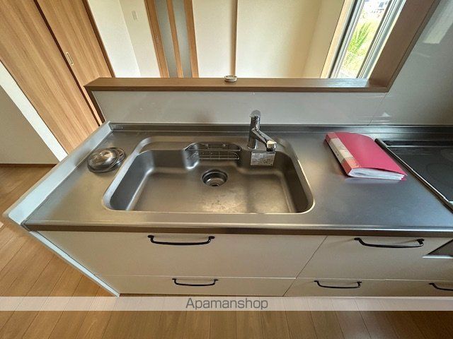コンフォール湊の内装写真