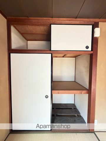 由宇町南2丁目貸家の内装写真