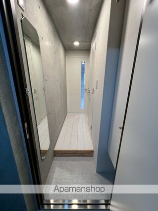 東京都杉並区和泉１丁目[1LDK/27.18m2]の玄関