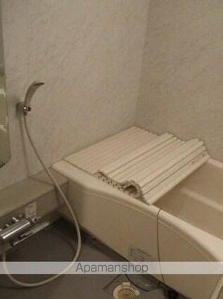 カスタリア新宿御苑[1R/33.57m2]のバス