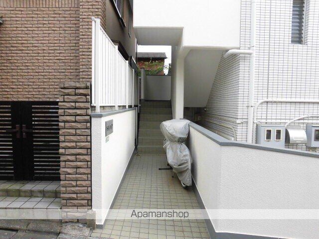 パールハイツ[2DK/61.2m2]のエントランス