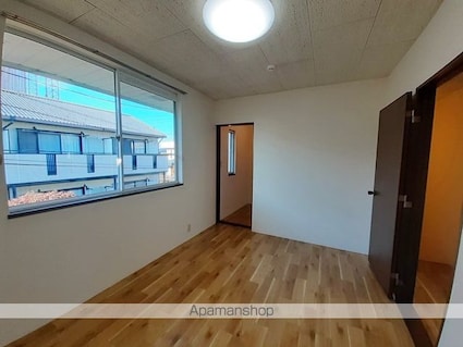 ファミール石芝ＡＢＣ[3LDK/77.76m2]の内装2