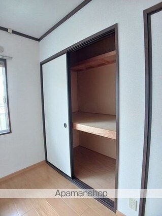 タウニイ梅原Ⅱ[2LDK/50m2]の収納
