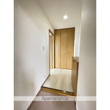 エスポア２１[1K/30.44m2]の玄関