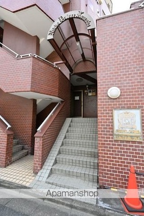 東京都目黒区駒場１丁目[1R/21.08m2]のエントランス