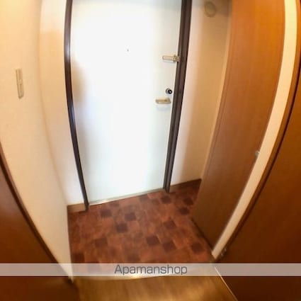 新風館[1R/29.99m2]の玄関