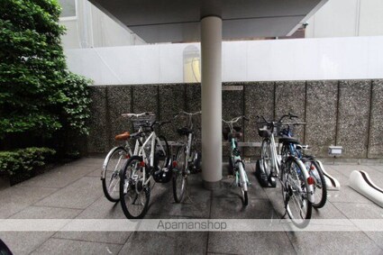 テラス日新[2LDK/75.71m2]の共用部