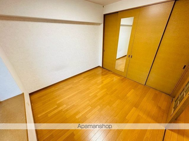 VINCENTE黒髪の内装写真