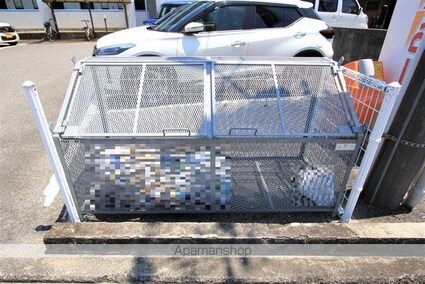 ヴィラ・アンソレイエ堀江[1K/20.8m2]の共用部2