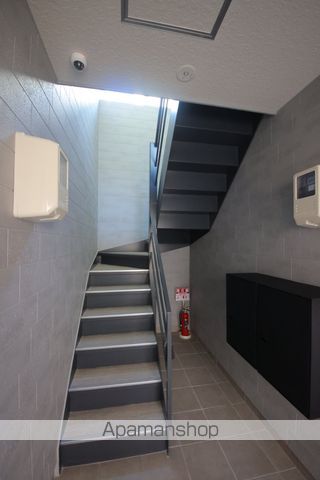 POPLARの外観写真