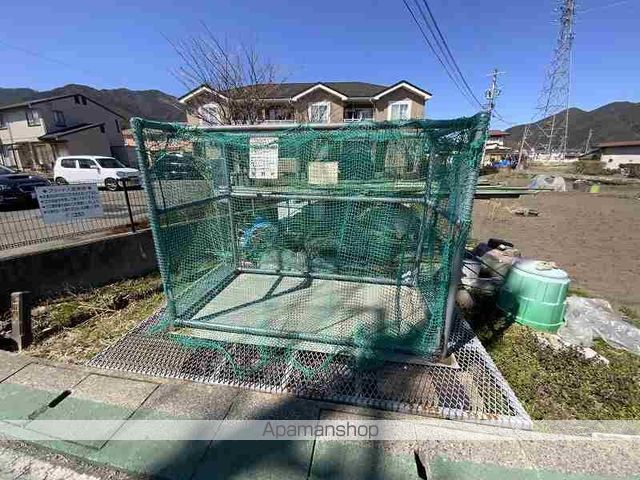プラードIIIのその他写真