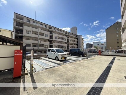 井口台ＦＬＡＴＳⅡ[1LDK/41.67m2]の駐車場