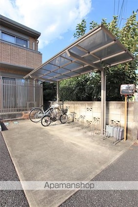 Ｌｕｍｉｅｒｅ[2LDK/57.13m2]の共用部1