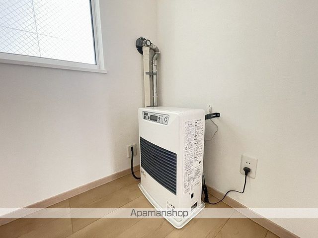 メニーズコート西宮の沢タウンC棟の内装写真