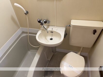 グリーンハイツ[1K/16m2]のトイレ