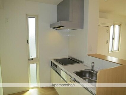 アーバンクレスト渚[1LDK/52.13m2]のキッチン