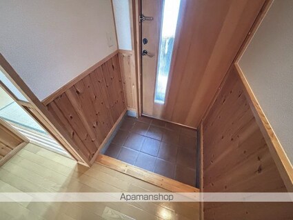 ウエスタンムービーズ[3LDK/79.2m2]の玄関