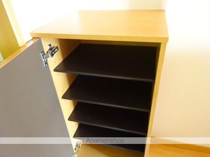 ヘスティア[1K/23.73m2]の玄関