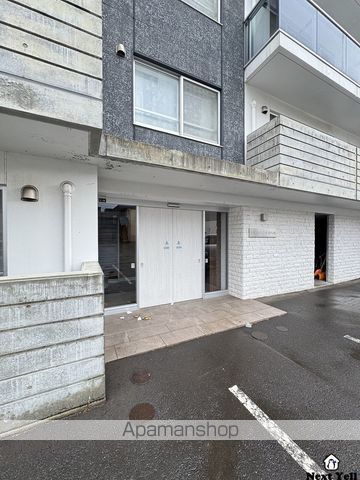 ENCHANーTHE豊平公園の玄関写真