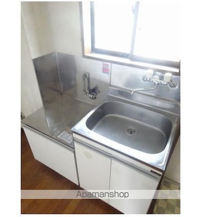 ロイヤル杉本Ａ[1K/18m2]のキッチン