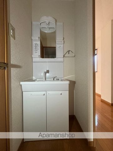 シャンテ植田山の内装写真