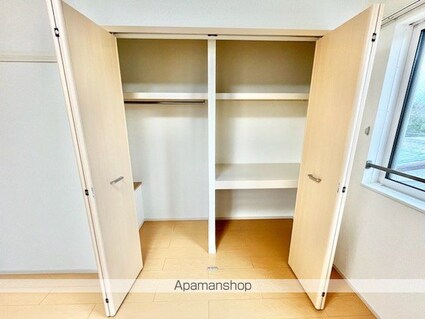 ブローテ[1LDK/49.17m2]の収納
