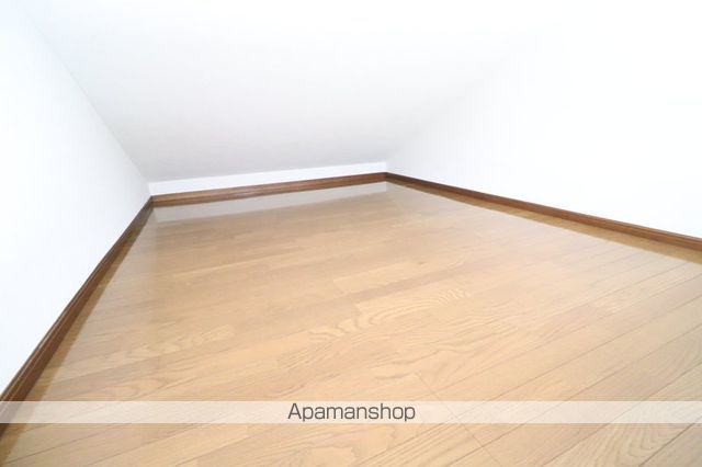 フレール姪浜の内装写真