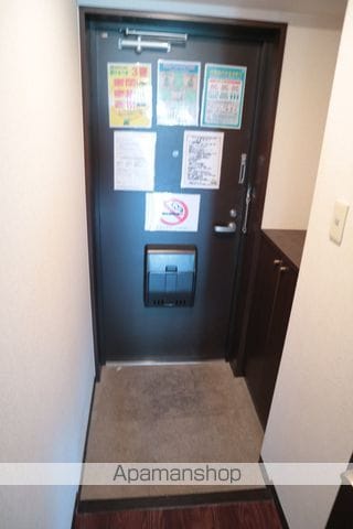 クインズコート初芝の内装写真