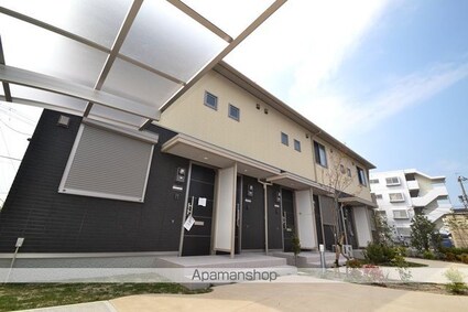 エクラージュ松江　Ａ棟[2LDK/66.72m2]のエントランス