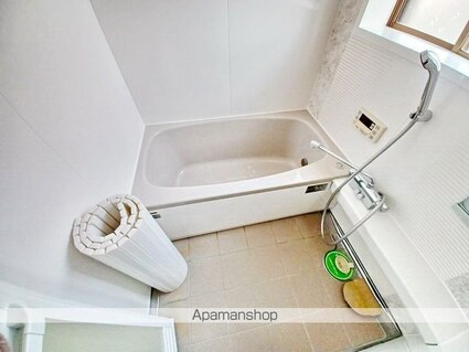 岡田マンション[3K/49.26m2]のバス