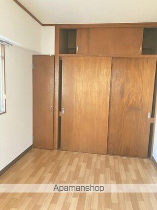 メゾン羽沢[2DK/42m2]の収納