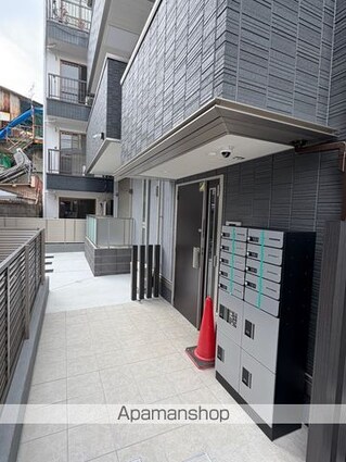 パサログランデ中安井[1LDK/42.8m2]のエントランス1