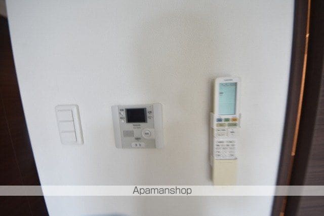 ADVANCE N19の内装写真