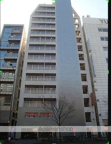 四谷フラワーマンションの外観写真