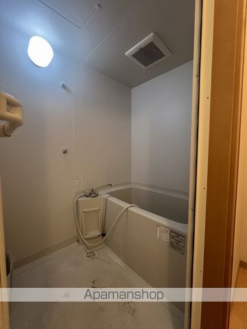 デュアルカーサ横町の内装写真
