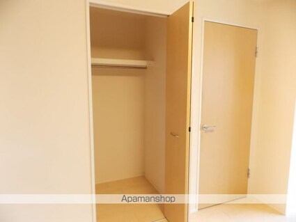 ゴールデンハイム水野[1R/30.2m2]の収納