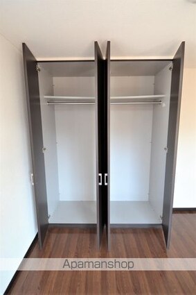 Ｓ．Ｔ　ｓｕｎ　Ｒ[2LDK/51.66m2]の収納