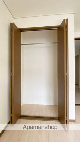 パープルメゾンIIの内装写真