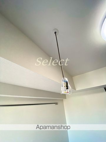 エストゥルース横浜吉野町IIの内装写真