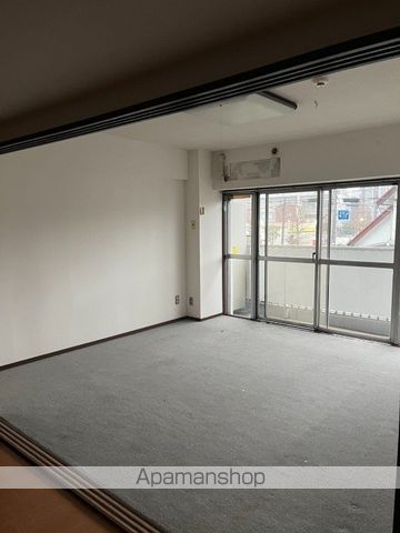 八王子元横山町マンションの内装写真