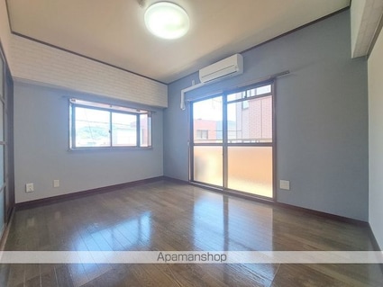 エミグランド清水町[1K/24m2]のリビング・居間